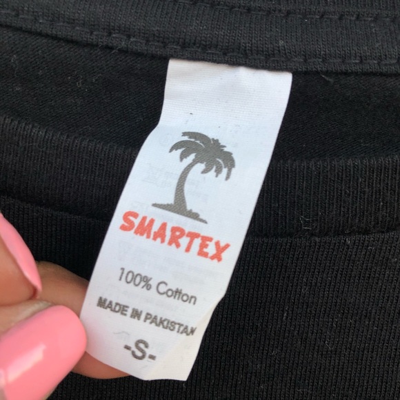 NEW Black Graphic Tee Lady Pussy Cat - Picture 5 of 5